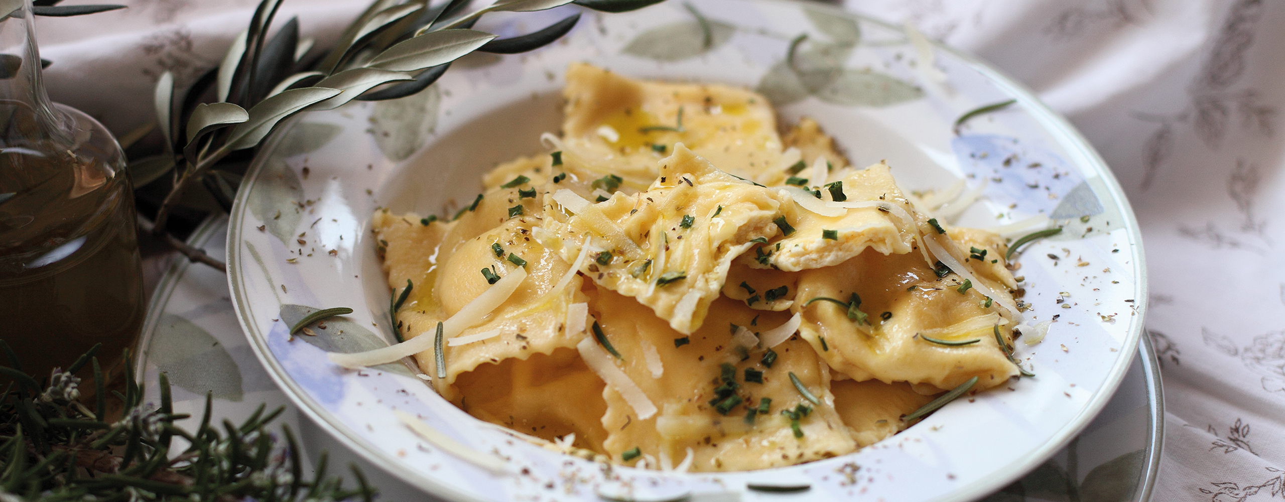 ravioli ripieni di faraona e grana padano