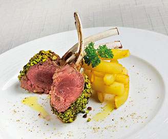 agnello in crosta di pistacchio